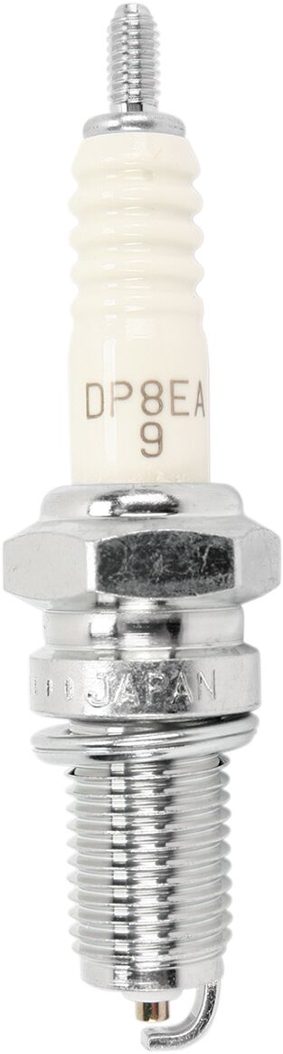 Bougie d'allumage NGK DP8EA-9 pour Cagiva T4 350 E, Cagiva T4 350 R, Cagiva W12 350 et 9 autres modèles — réf DP8EA9